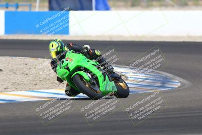 media/Sep-20-2025-TrackDaz (Sat) [[27f0cde673]]/A Group/12pm (Turn 1)/